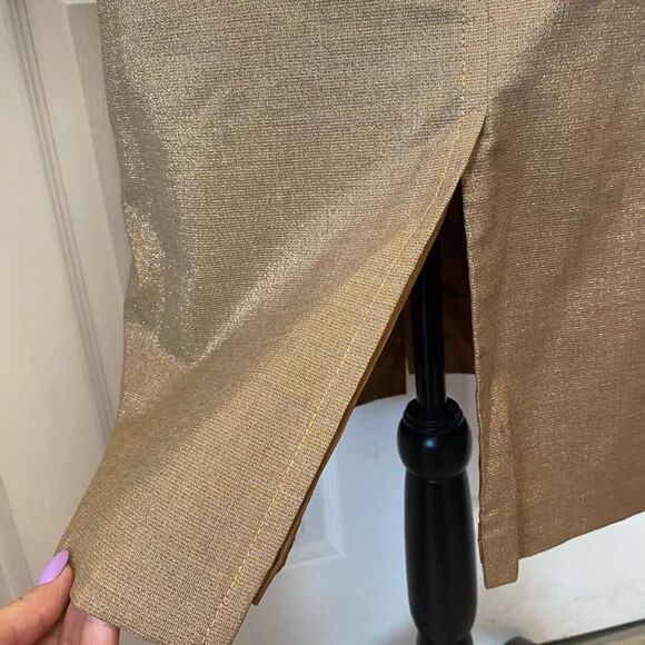 BCBG MaxAzria skirt suit( skirt 4, jacket 2) - Picture 6 of 15